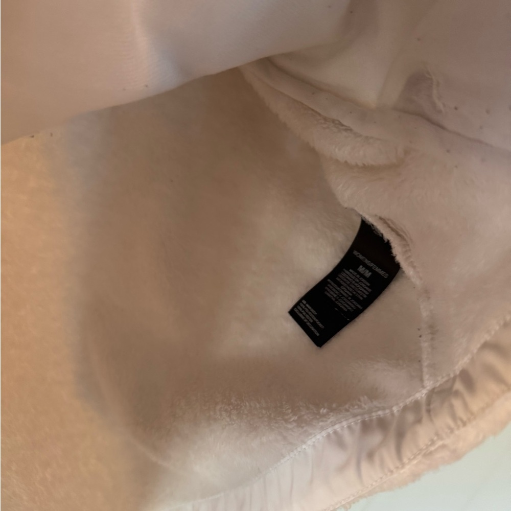 The North Face Cream Fleece Jacket - Picture 6 of 7